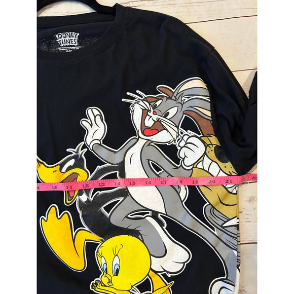 Looney Tunes Graphic Long Sleeve Tee Size XL 100% Cotton - Picture 8 of 9